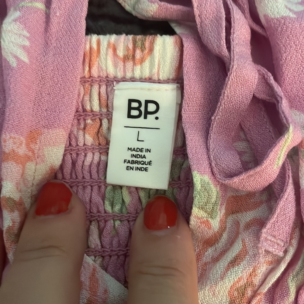 BP Tie Detail Crop Camisole in Purple Anna Floral - Picture 4 of 6